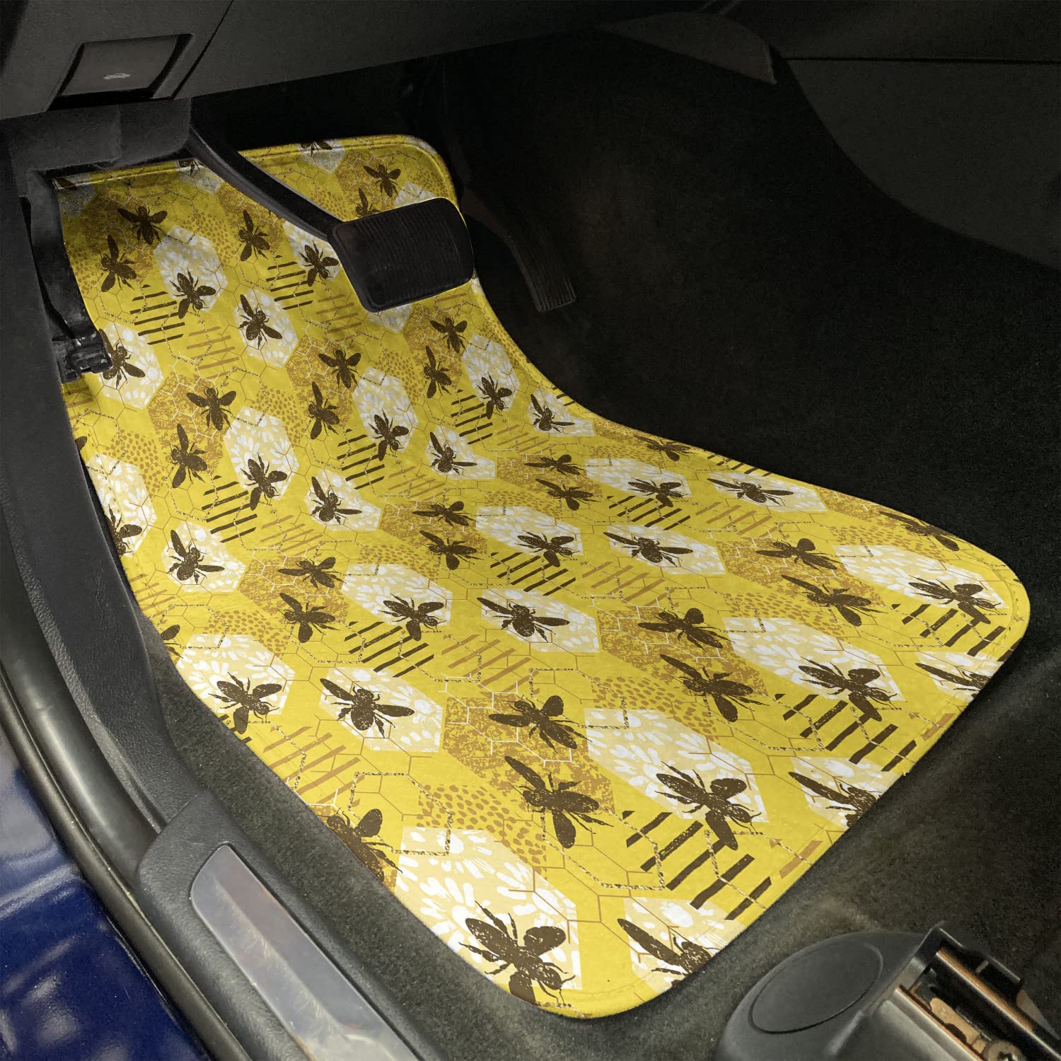 bee print car floor mats (4 pack)